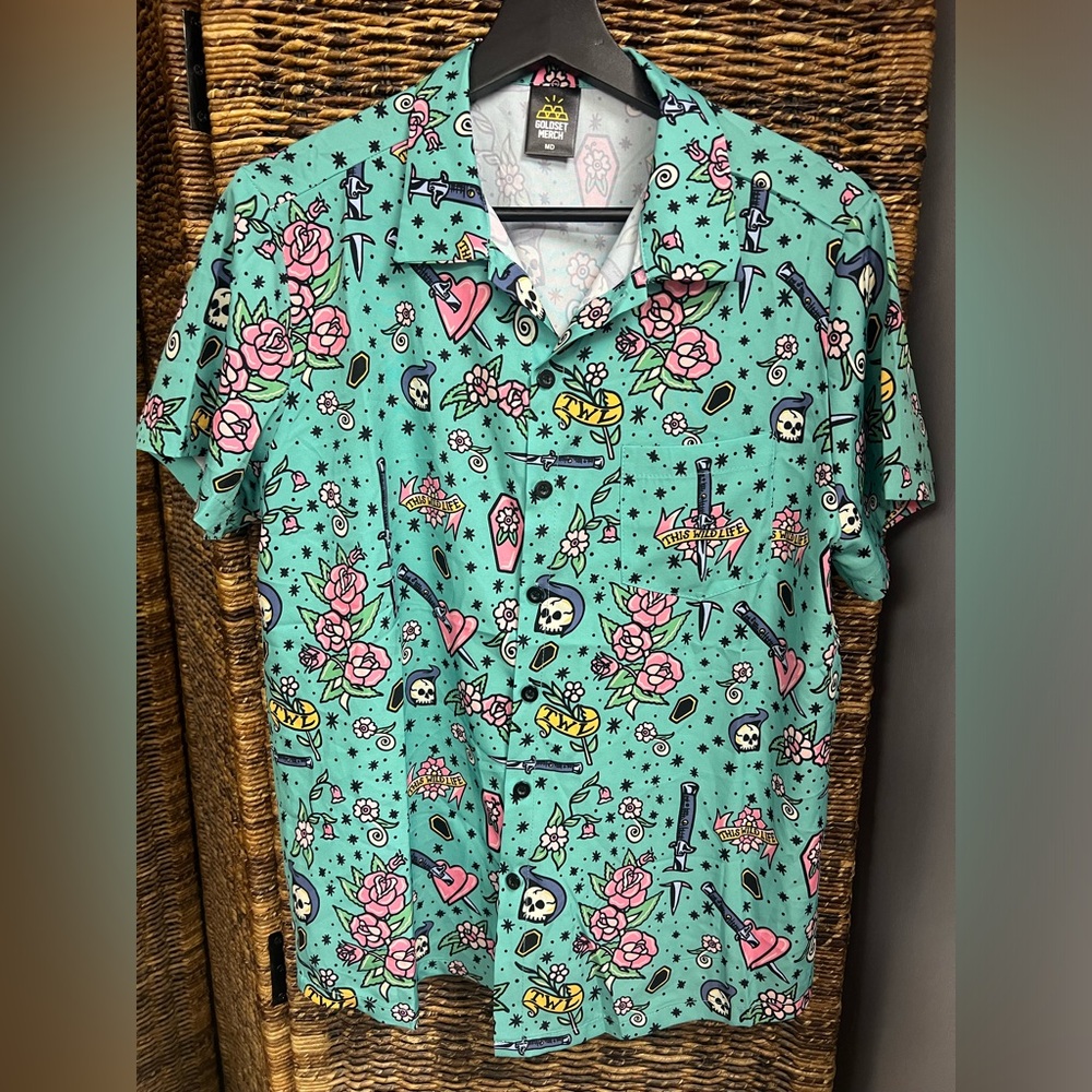Goldset‎ Merch- Button Up Polyester Shirt, Size: Medium, Teal/Pattern